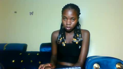cutieplush online show from April 25, 8:06 pm