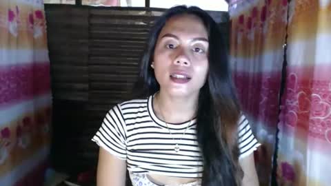 Snapshot of cutie_rona chatting on December 5, 6:22 am cutie_rona online show from December 5, 6:22 am