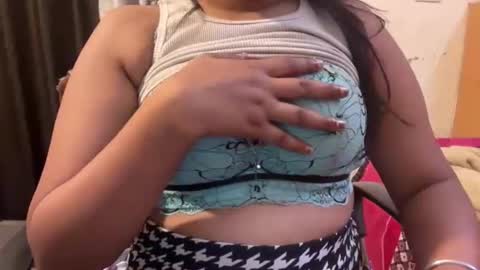Snapshot of cutie_ruhi chatting on March 9, 9:30 pm Ruhii online show from March 9, 9:30 pm
