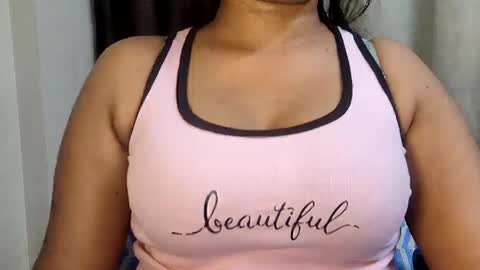 Snapshot of cutie_ruhi chatting on April 28, 7:41 pm Ruhii online show from April 28, 7:41 pm