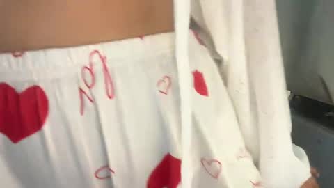 Snapshot of cutie_ruhi chatting on July 23, 7:28 am Ruhii online show from July 23, 7:28 am