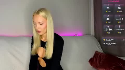 cutiefull_lion online show from June 10, 5:28 am