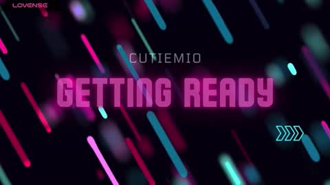 Mio  online show from March 9, 9:08 pm