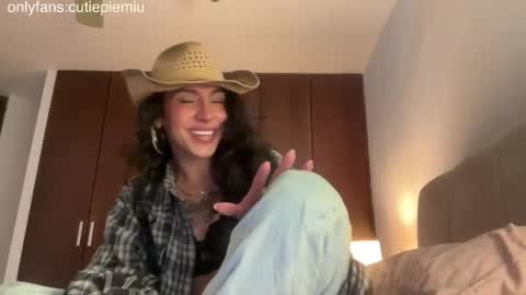 cutiepiemiu -  online show from June 25, 5:23 am