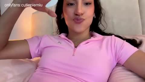 cutiepiemiu -  online show from July 18, 2:16 am