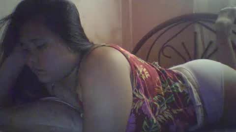 Snapshot of cutiepinay2007 chatting on March 27, 12:05 am cutiepinay2007 online show from March 27, 12:05 am