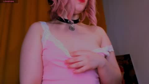 CutieSue online show from April 28, 12:53 am