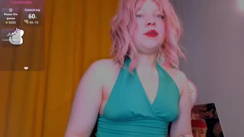CutieSue online show from April 29, 12:27 am