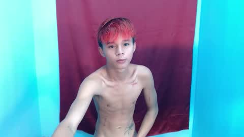 Snapshot of cutiewalter chatting on May 11, 7:00 pm cutiewalter online show from May 11, 7:00 pm