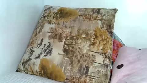 cuttey_slim online show from September 11, 12:16 pm