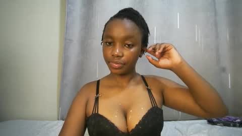 cutypookie online show from September 19, 5:09 am