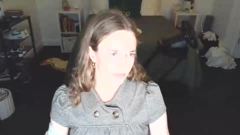 Claire online show from June 9, 2:56 am