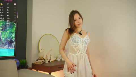 Cwen online show from October 17, 9:39 pm