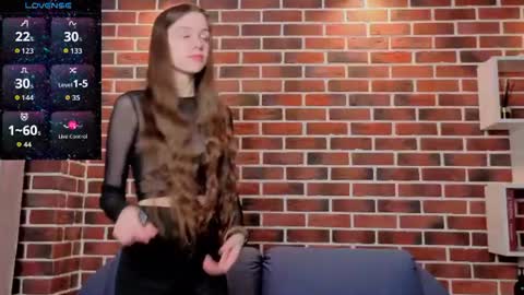 Snapshot of cwendenmon chatting on June 18, 7:29 pm Ashly online show from June 18, 7:29 pm