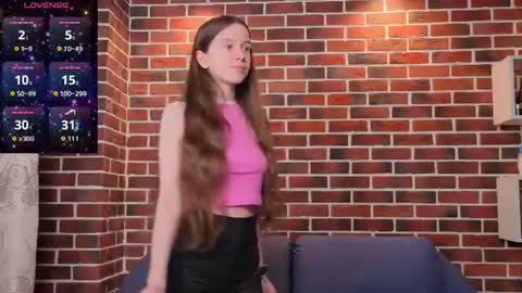 Snapshot of cwendenmon chatting on July 11, 7:27 pm Ashly online show from July 11, 7:27 pm