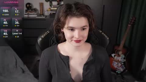 Helen Blossom online show from June 23, 1:31 pm