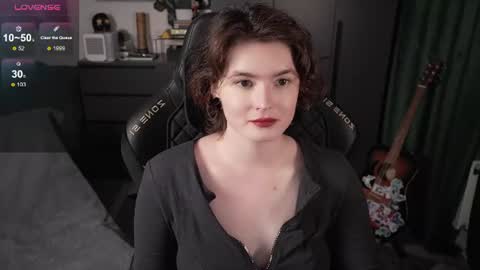 Helen Blossom online show from June 24, 2:16 pm