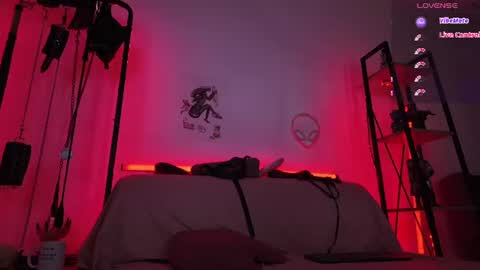 Lily Goddess online show from July 2, 6:19 am