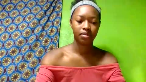 cynthia233365 online show from June 4, 4:40 am