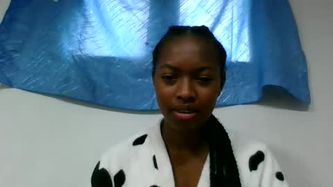 cynthia233365 online show from June 8, 10:15 am