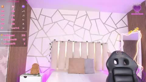 cyrus_tay online show from May 11, 2:45 pm