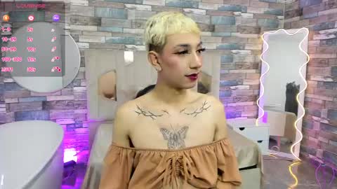 cyrus_tay online show from May 30, 3:42 pm
