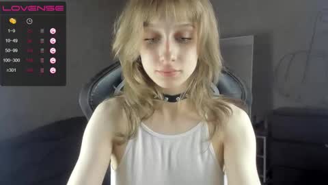 cyyberwhore online show from September 29, 8:24 pm