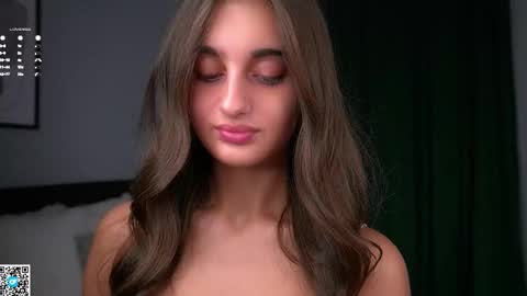 Snapshot of czamabech chatting on November 29, 1:08 am Isabella online show from November 29, 1:08 am