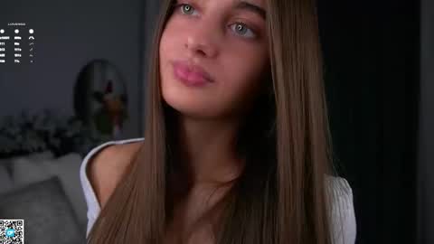 Snapshot of czamabech chatting on December 15, 1:10 am Isabella online show from December 15, 1:10 am