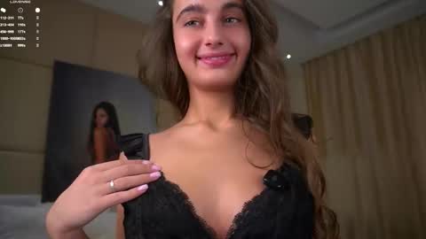 Snapshot of czamabech chatting on March 19, 1:09 am Isabella online show from March 19, 1:09 am