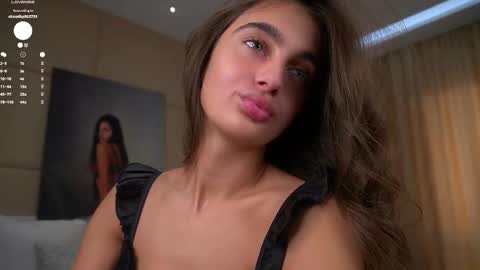 Snapshot of czamabech chatting on March 20, 1:10 am Isabella online show from March 20, 1:10 am