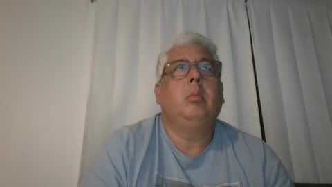 Snapshot of czar1974 chatting on October 26, 6:19 am czar1974 online show from October 26, 6:19 am