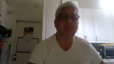 Snapshot of czar1974 chatting on November 2, 5:43 am czar1974 online show from November 2, 5:43 am