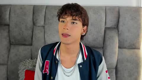 Darked online show from March 1, 5:42 am