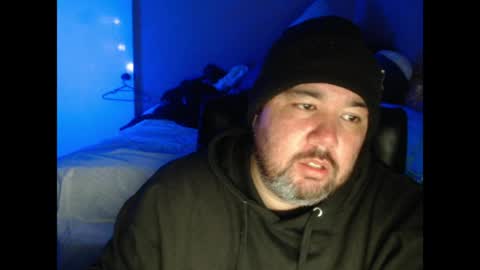 d____w online show from April 3, 9:18 am