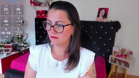 Mia  online show from February 28, 6:52 pm