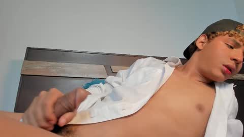 Snapshot of daark_eros chatting on November 29, 9:40 pm Dark Eros online show from November 29, 9:40 pm