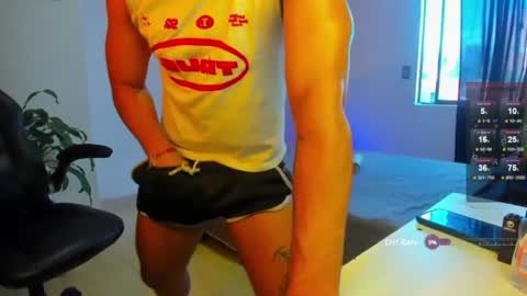 Snapshot of daarkomalfoy chatting on July 28, 8:34 pm Mauricio online show from July 28, 8:34 pm