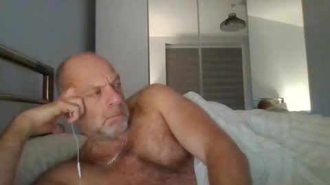 Snapshot of dab2912 chatting on January 5, 10:46 pm dab2912 online show from January 5, 10:46 pm