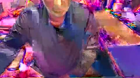 dabaatendae online show from September 14, 2:44 am