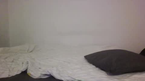 Snapshot of dabsipabsi chatting on April 2, 9:01 pm dabsipabsi online show from April 2, 9:01 pm