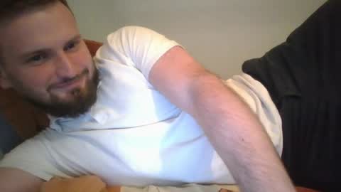 Snapshot of dabsipabsi chatting on April 6, 9:27 pm dabsipabsi online show from April 6, 9:27 pm