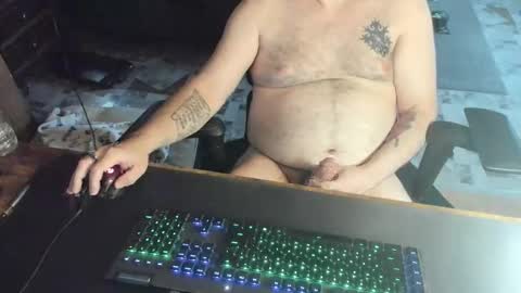 Snapshot of dadbodfatrod chatting on May 14, 8:37 pm Daddy online show from May 14, 8:37 pm