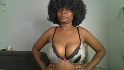 Snapshot of daddies_toy1 chatting on September 30, 3:06 pm daddyiestoy online show from September 30, 3:06 pm