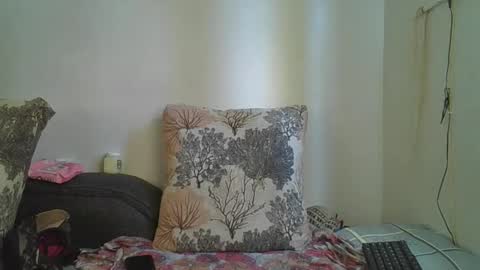 Snapshot of daddies_toy1 chatting on October 20, 8:15 am daddyiestoy online show from October 20, 8:15 am