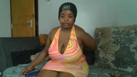 Snapshot of daddies_toy1 chatting on November 5, 7:25 pm daddyiestoy online show from November 5, 7:25 pm