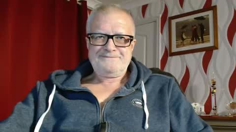 Brian ... online show from October 21, 8:09 pm