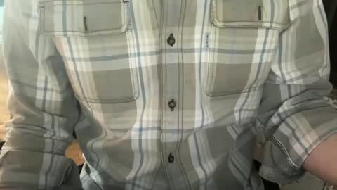 Snapshot of daddnextdoor chatting on March 22, 1:58 pm daddnextdoor online show from March 22, 1:58 pm