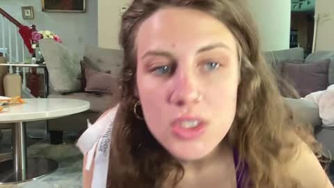 Belle  Email daddydaycarecb  online show from April 26, 4:59 pm