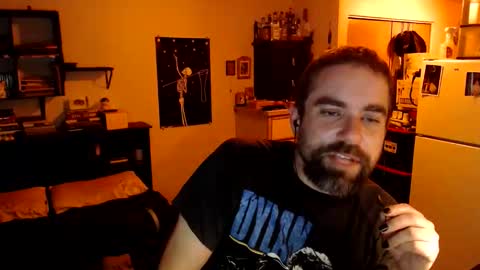 Snapshot of daddy_werewolf chatting on March 24, 6:51 am daddy_werewolf online show from March 24, 6:51 am